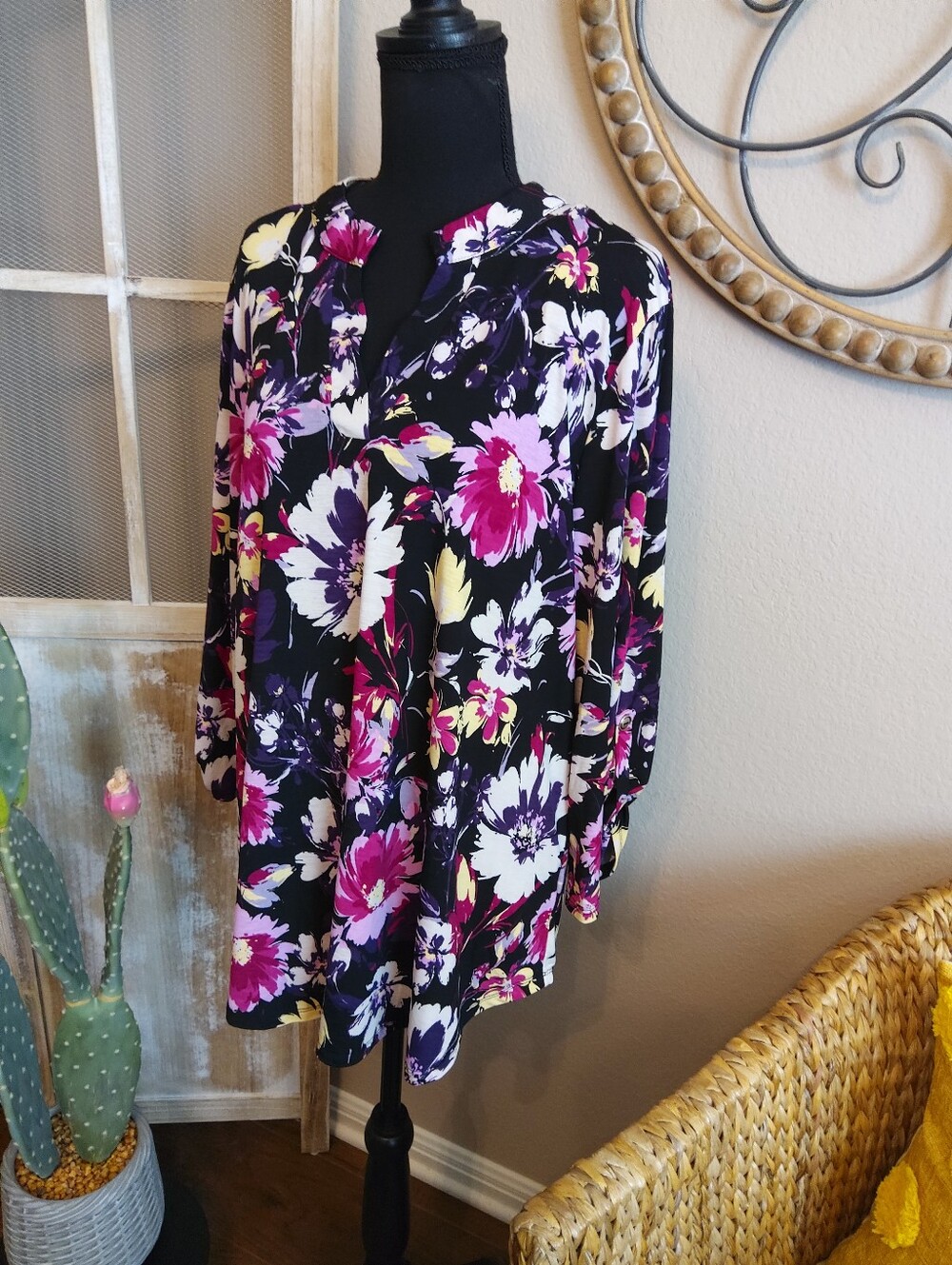 Dear Scarlett Black Floral V-Neck Tunic with Fuchsia, White & Yellow Blooms - Picture 3 of 10